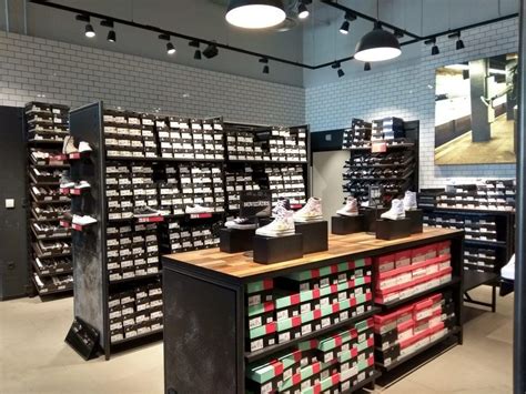 converse outlet las rozas